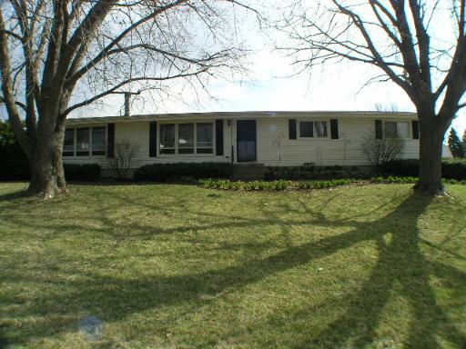 5808 Marietta Dr., Crystal Lake, IL 60014