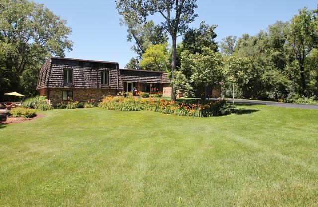 12012 Vireo Vale Dr., Roscoe, IL 61073
