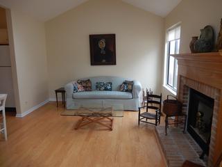 1321 Spalding Dr., Mundelein, IL 60060