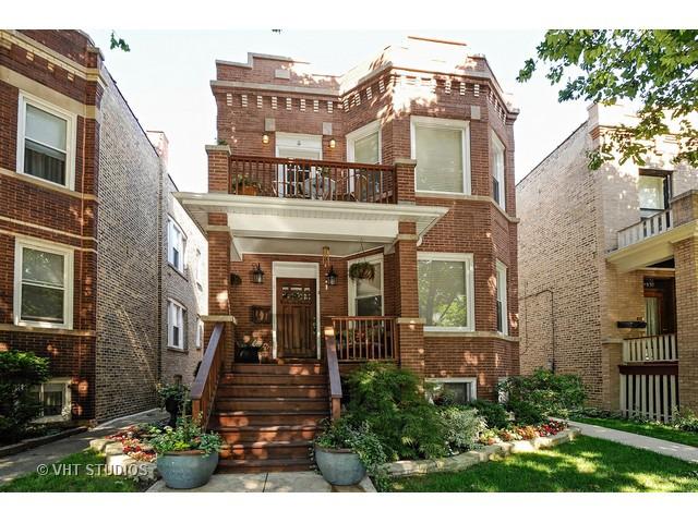 3933 N Mozart St., Chicago, IL 60618