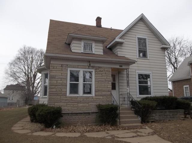 1717 S 4th St., Rockford, IL 61104