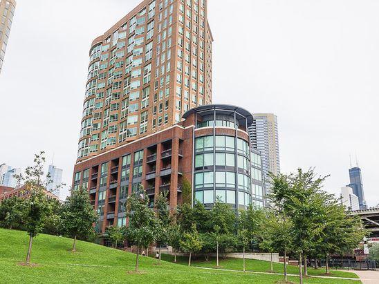 600 N Kingsbury St. #301, Chicago, IL 60654