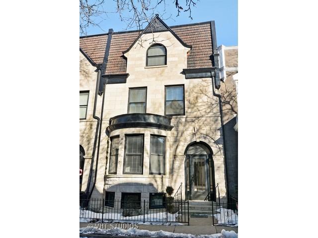 3823 N Alta Vista Ter., Chicago, IL 60613