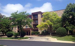 2150 Valencia Dr. #309A, Northbrook, IL 60062