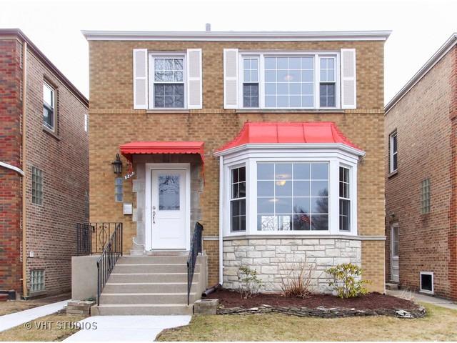 5232 N Virginia Ave., Chicago, IL 60625