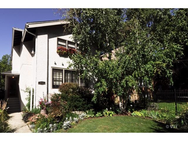 4454 N Central Park Ave., Chicago, IL 60625