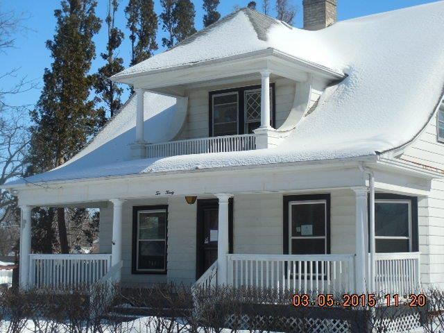 220 S Benton St., Winnebago, IL 61088
