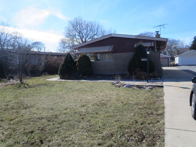 610 S La Grange Rd., La Grange, IL 60525