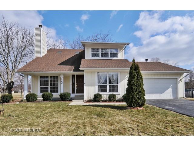 1462 Pinetree Dr., Naperville, IL 60565