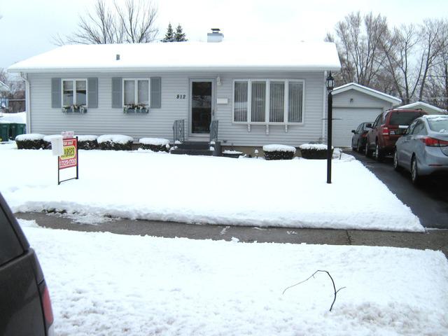 812 Brentwood Dr., Joliet, IL 60435