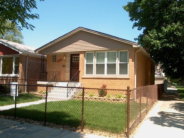 2726 E 93rd St., Chicago, IL 60617