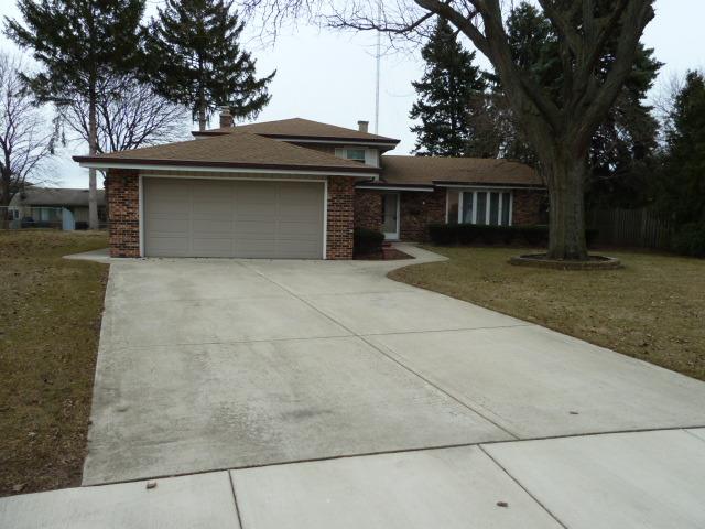 836 W Heritage Dr., Addison, IL 60101