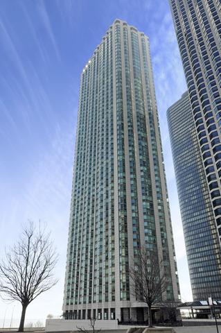 195 N Harbor Dr. #3401, Chicago, IL 60601