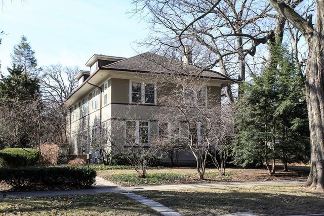 711 Lake Ave., Wilmette, IL 60091