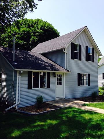 229 W Farnham St., Sheffield, IL 61361