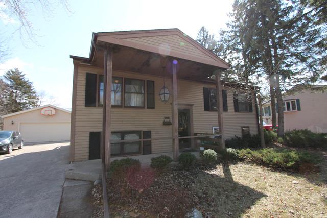 309 Greenbrier Ln., Vernon Hills, IL 60061
