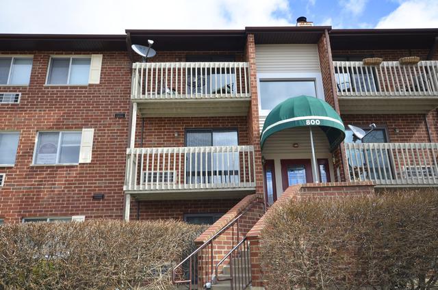 800 N Lakeside Dr. #2D, Vernon Hills, IL 60061