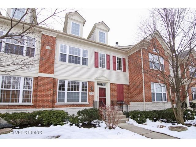 2715 Langley Cir., Glenview, IL 60026