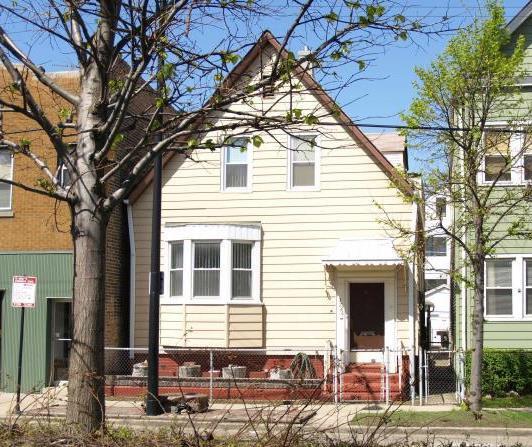 [Address Hidden by Seller], Chicago, IL 60613