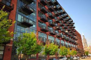 1224 W Van Buren St. #820, Chicago, IL 60607