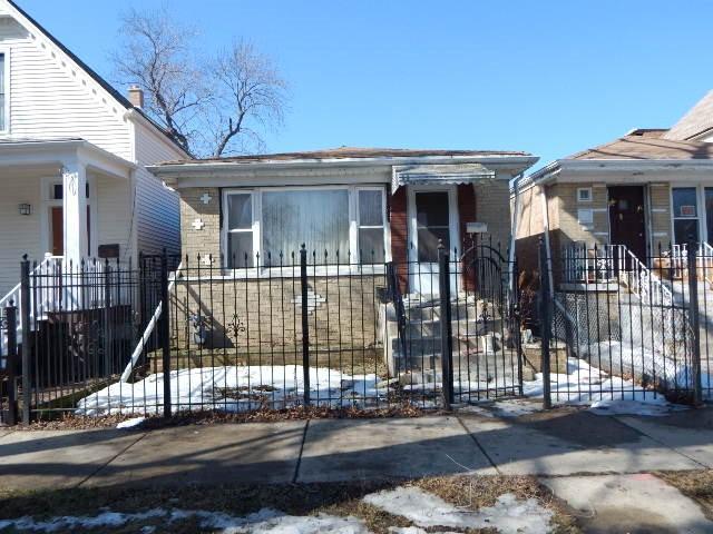 1918 N Monticello Ave., Chicago, IL 60647