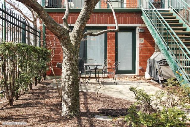 1812 S Federal St. #22, Chicago, IL 60616