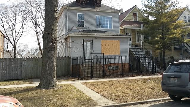 8717 S Saginaw Ave., Chicago, IL 60617