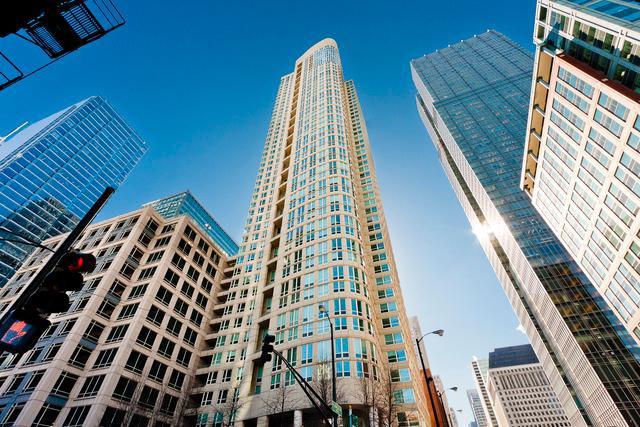 345 N Lasalle Blvd. #2006, Chicago, IL 60654