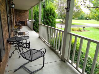 4N369 Foxfield Dr., St. Charles, IL 60175