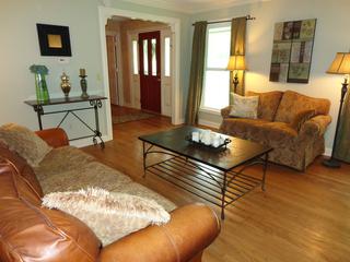4N369 Foxfield Dr., St. Charles, IL 60175