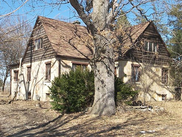 15523 129th St., Lemont, IL 60439
