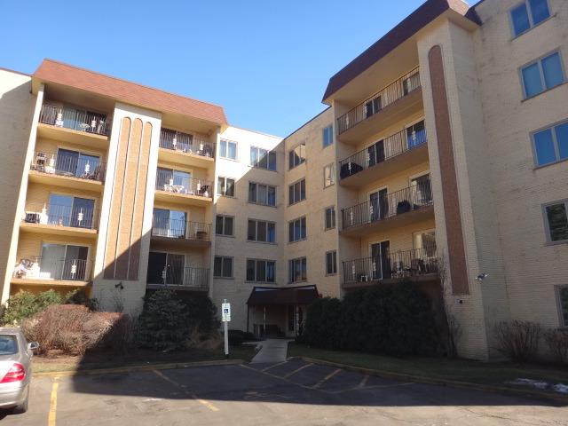 6433 W Belle Plaine Ave. #309, Chicago, IL 60634