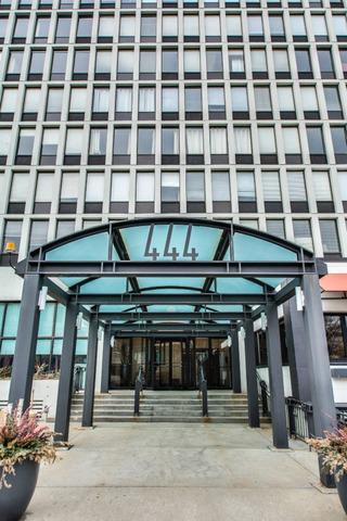 444 W Fullerton Pkwy. #2001, Chicago, IL 60614