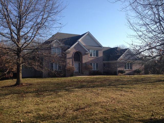 8991 Sheringham Dr., Roscoe, IL 61073