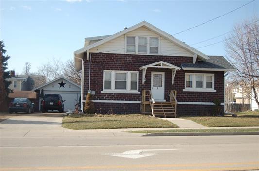 7 E Hitt St., Mount Morris, IL 61054