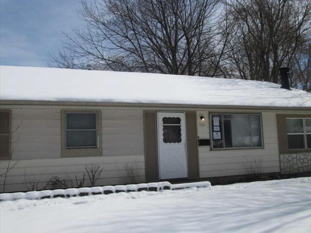 905 Vine St., Streamwood, IL 60107