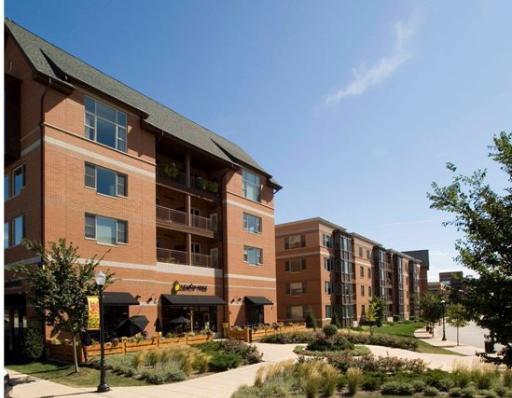 935 Burlington Ave. #209, Downers Grove, IL 60515