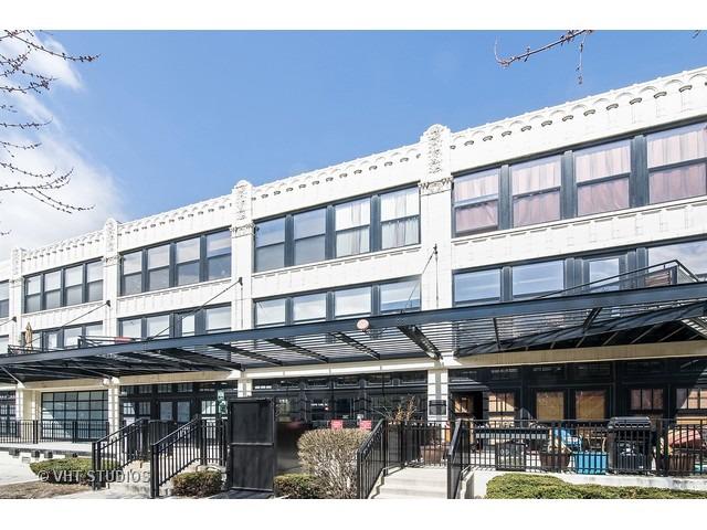 1070 W 15th St. #203, Chicago, IL 60608