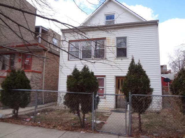 4910 N Harding Ave., Chicago, IL 60625