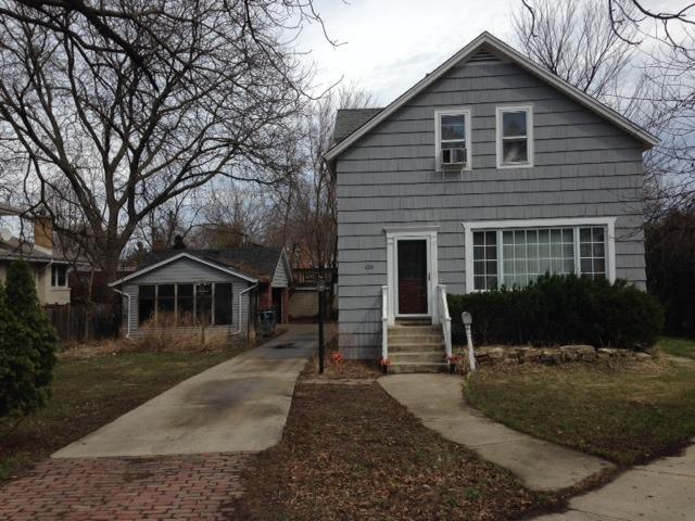636 Illinois Rd., Wilmette, IL 60091