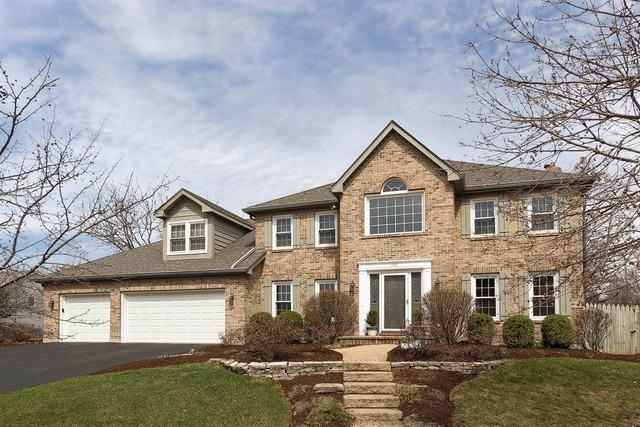 1780 Lucky Debonair Ct., Wheaton, IL 60189