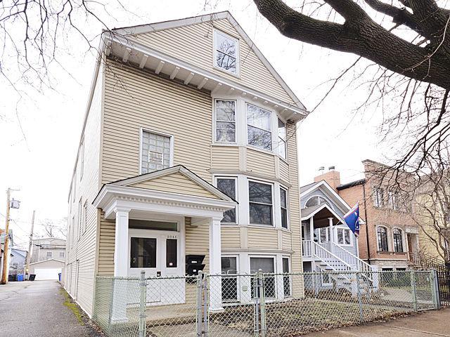 3045 N Hamilton Ave., Chicago, IL 60618