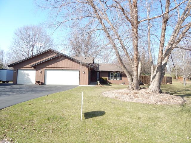 4456 Montclair Rd., Roscoe, IL 61073