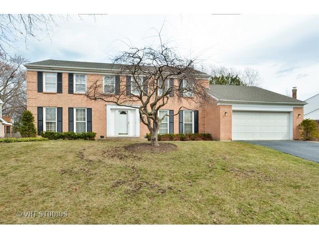 245 Fox Run Dr., Northbrook, IL 60062