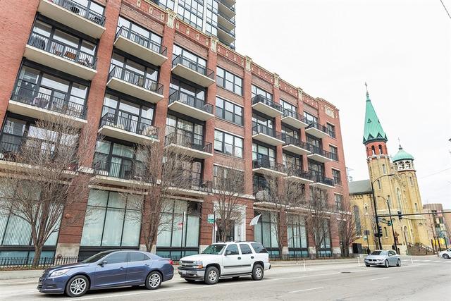 210 S Desplaines St. #908, Chicago, IL 60661