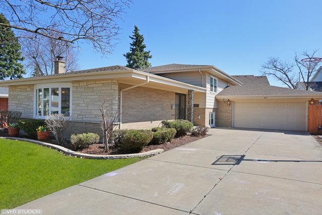 863 S Stratford Ave., Elmhurst, IL 60126