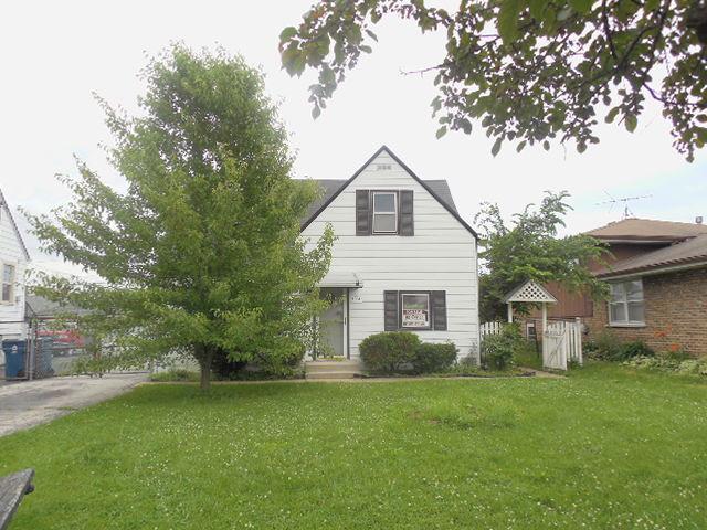 10517 S 80 Ct., Palos Hills, IL 60465