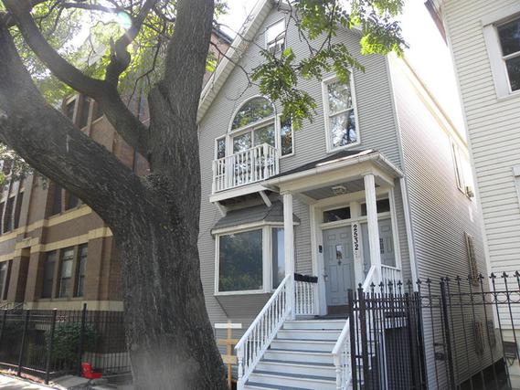 2532 N Ashland Ave., Chicago, IL 60614