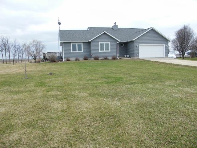 2795 Perry Rd., Steward, IL 60553