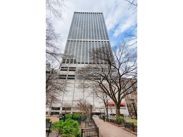 180 E Pearson St. #5203, Chicago, IL 60611